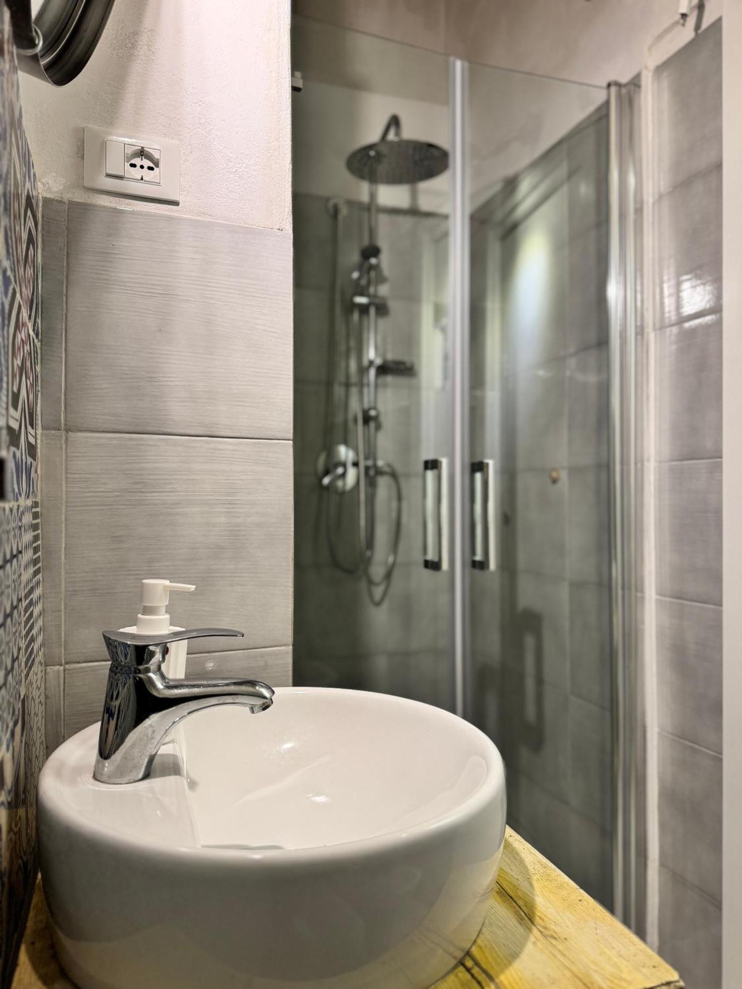Vetriera Home ปาแลร์โม ภายนอก รูปภาพ